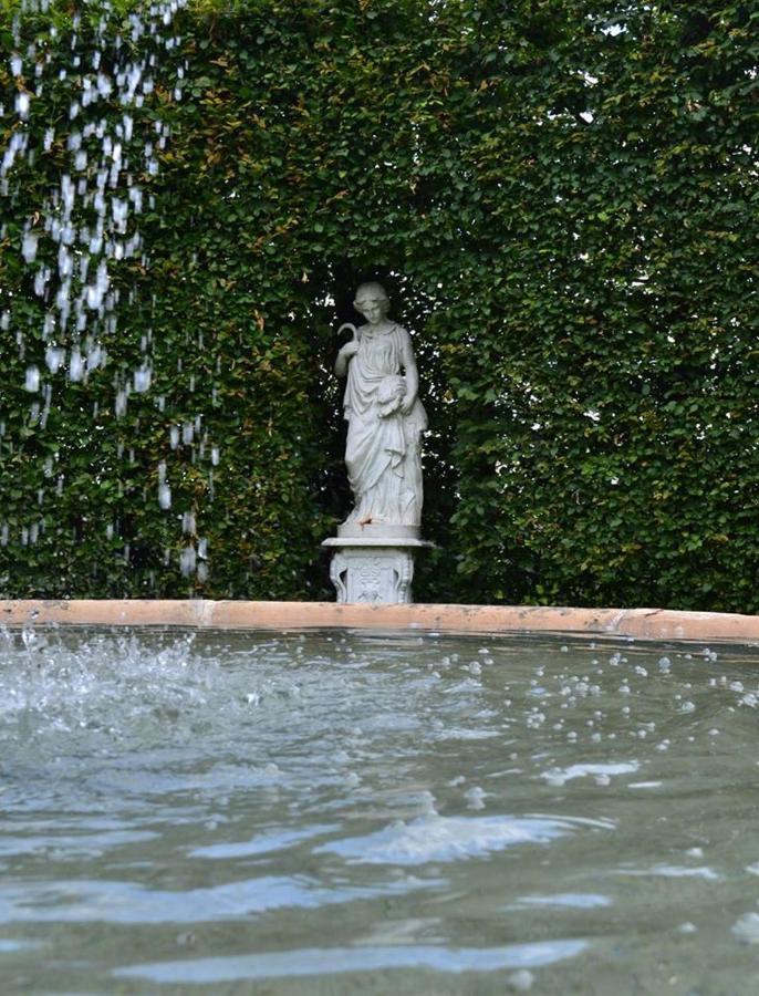 Castello Di Cernusco Lombardone B&B 외부 사진