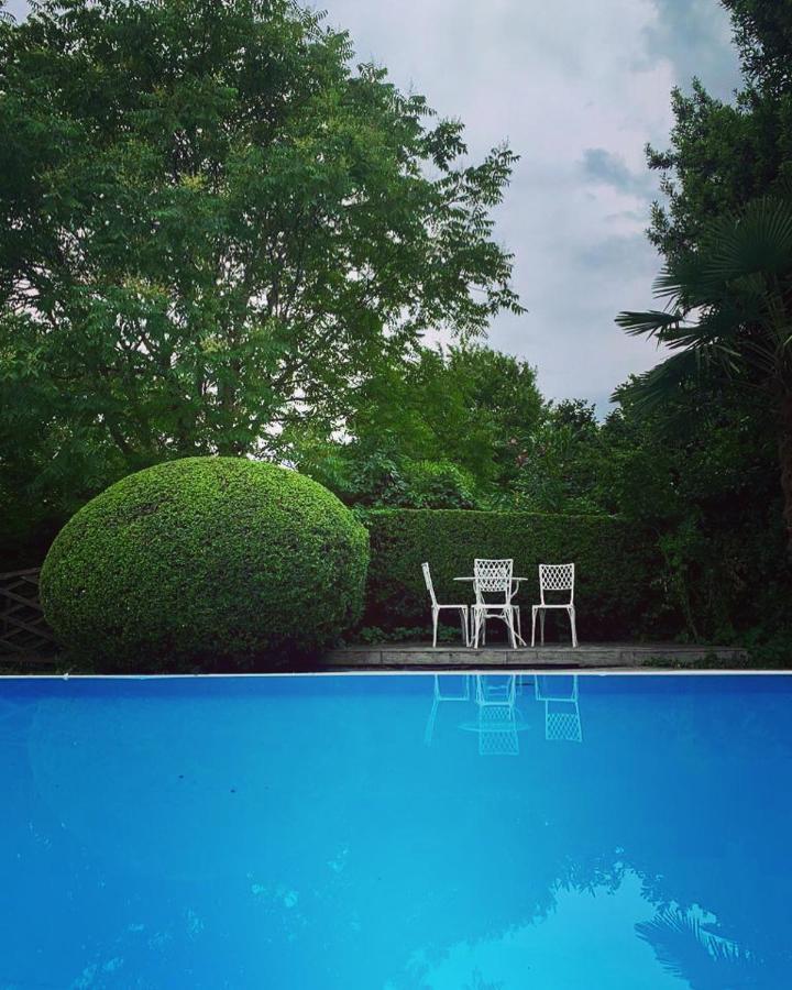 Castello Di Cernusco Lombardone B&B 외부 사진