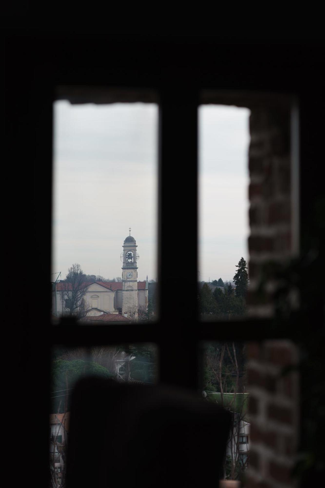 Castello Di Cernusco Lombardone B&B 객실 사진